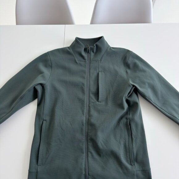 Lululemon Sojourn Jacket - Smoked Spruce (Green) - Medium (M) Men’s - Picture 2 of 10